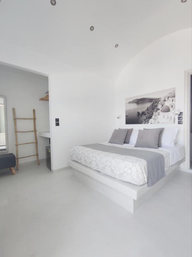 Caldera Cliff Suites Fira  Exterior foto